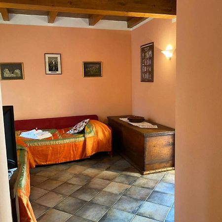 Bed and Breakfast Borgo Delle Panie Careggine Екстер'єр фото