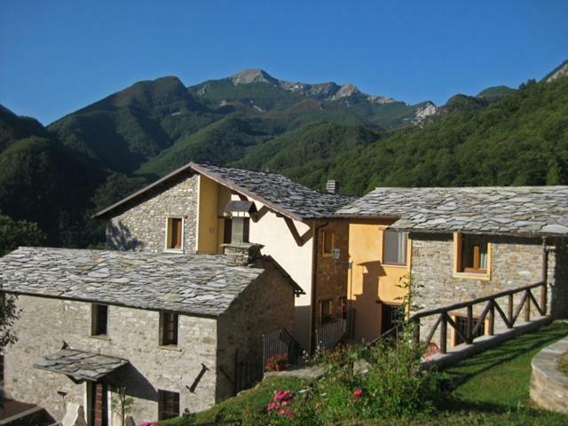 Bed and Breakfast Borgo Delle Panie Careggine Екстер'єр фото