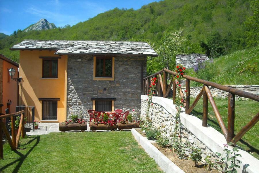 Bed and Breakfast Borgo Delle Panie Careggine Екстер'єр фото