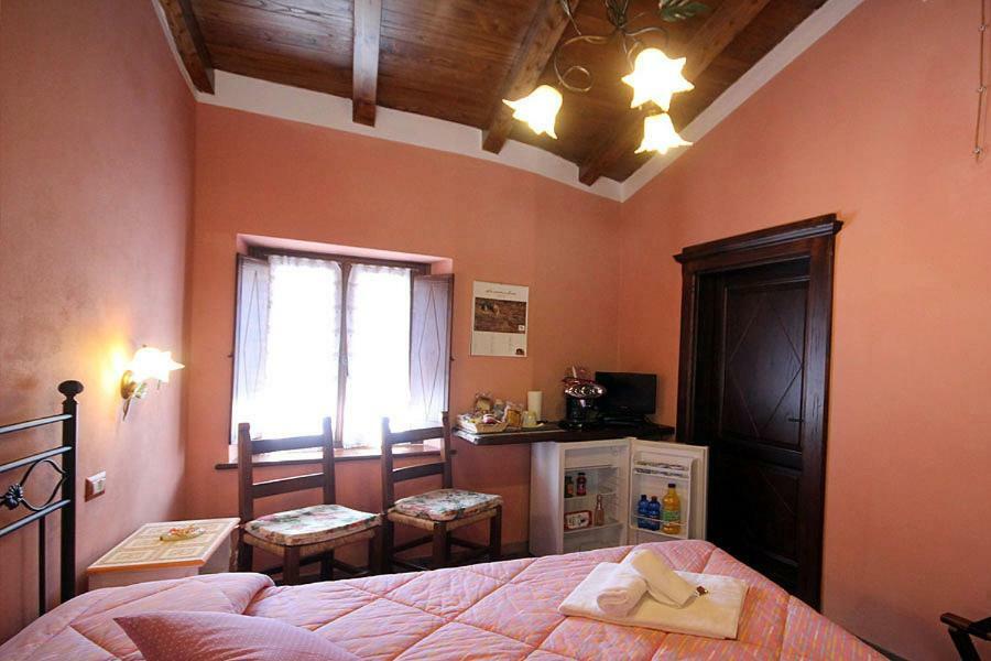 Bed and Breakfast Borgo Delle Panie Careggine Екстер'єр фото