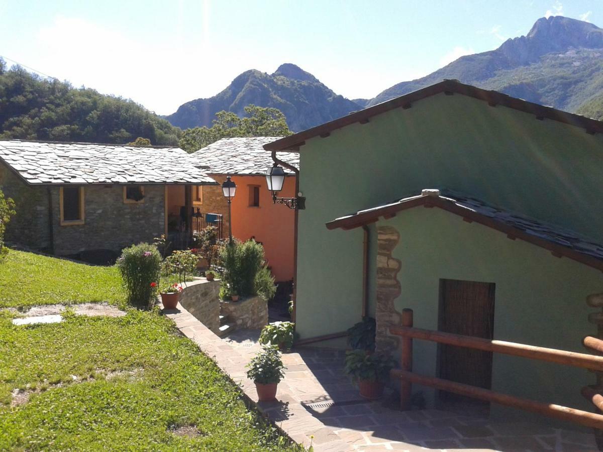 Bed and Breakfast Borgo Delle Panie Careggine Екстер'єр фото